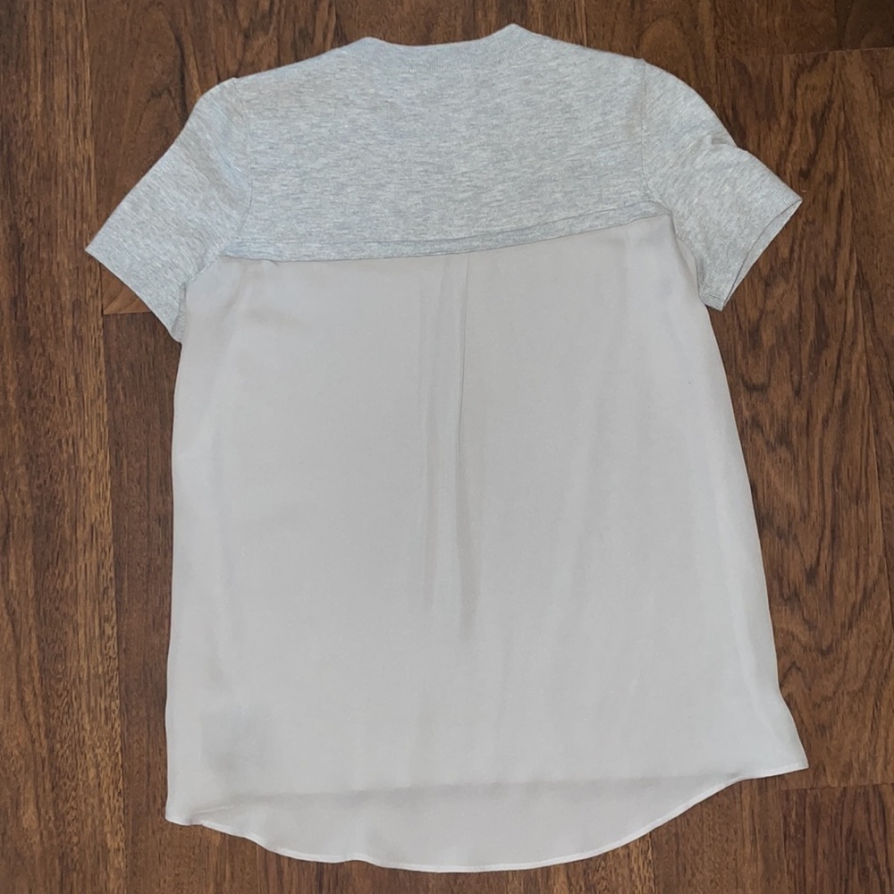 Theory woman’s blouse - small - sweater / 100 %silk in back - Picture 5 of 7